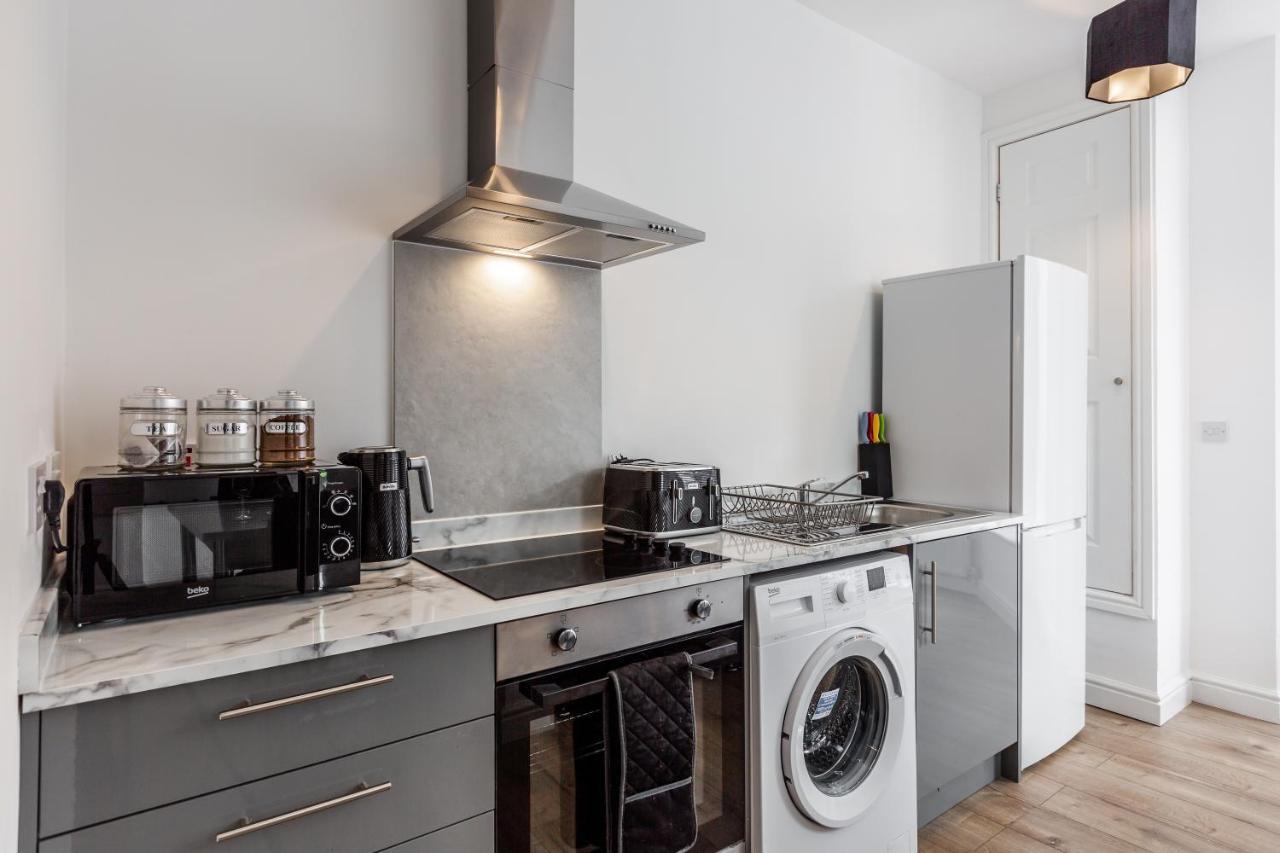 York Villas Free Parking Included Liverpool Exterior foto
