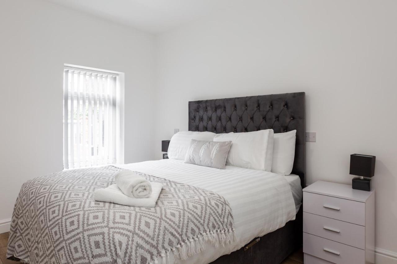York Villas Free Parking Included Liverpool Exterior foto